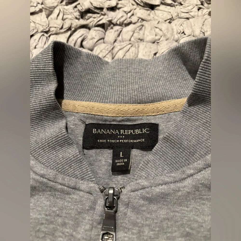 Banana Republic Gray Luxe Touch Performance Full Zip Sweatshirt / Jacket